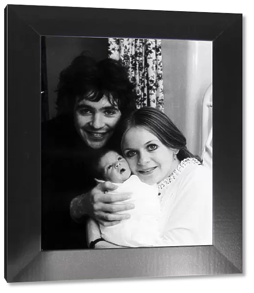 David Essex with his wife Maureen and new born daughter Verity - December 1971 At
