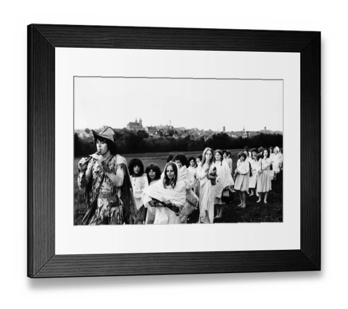 Framed Print : Donovan actor and singer stars in the Pied Piper of Hamelin Dbase MSI Framed Print : Donovan actor and singer stars in the Pied Piper of Hamelin Dbase MSI