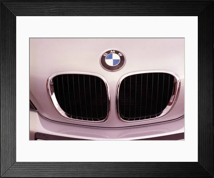 Framed Print : BMW Z3 July 1999 showing badge and front of car Framed Print : BMW Z3 July 1999 showing badge and front of car