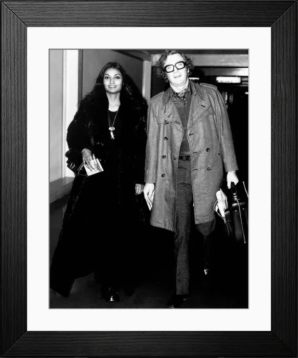 Framed Print : Michael Caine actor with wife Shakira at airport - December 1972 Dbase MSI Framed Print : Michael Caine actor with wife Shakira at airport - December 1972 Dbase MSI