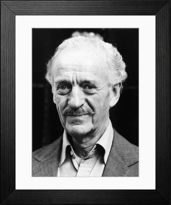 Framed Print : Actor David Niven - October 1978 On location in London for the film Framed Print : Actor David Niven - October 1978 On location in London for the film