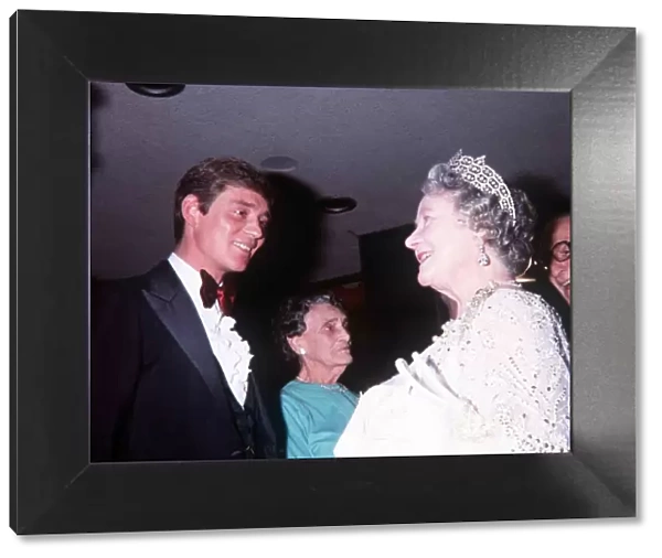 Anthony Andrews Actor with The Queen Mother at the Royal Performance Dbase MSI