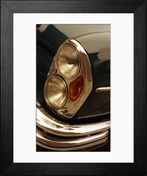 Framed Print : Mercedes 300 SEL car which belongs to Mario Capaldi May 1999 Framed Print : Mercedes 300 SEL car which belongs to Mario Capaldi May 1999