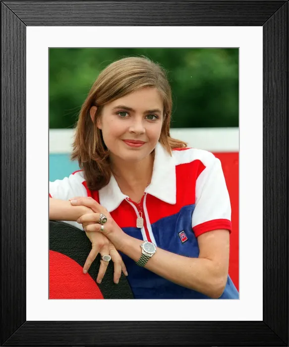 Framed Print : Up for it BBC Presenter Gail Porter - June 1997 A©mirrorpix