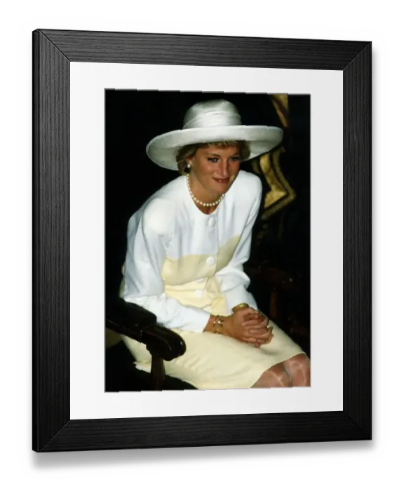 Framed Print : Princess Diana at the Royal Academy of Music graduation at St Marylebone Parish Church
