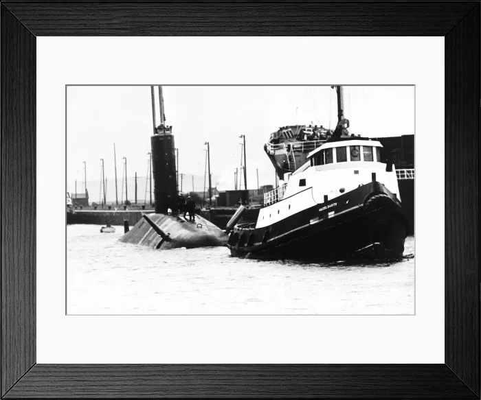 Framed Print : HMS Dreadnought is towed out by tug Hazel Garth in 1960 Britain Framed Print : HMS Dreadnought is towed out by tug Hazel Garth in 1960 Britain