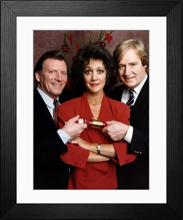 Framed Print : Amanda Barrie Actress With Fellow Actors Ken Roach Johnny Briggs In The Christmas Spirit