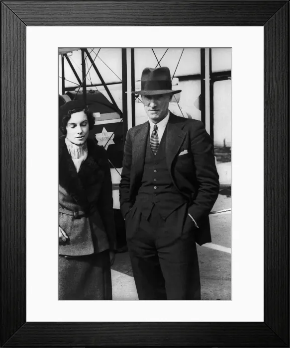 Framed Print : Geoffrey de Havilland Aircraft Designer A young Geoffrey de Havilland posing in