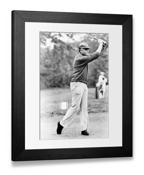 Framed Print : Major Ronald Ferguson, father of Sarah, playing golf Dbase