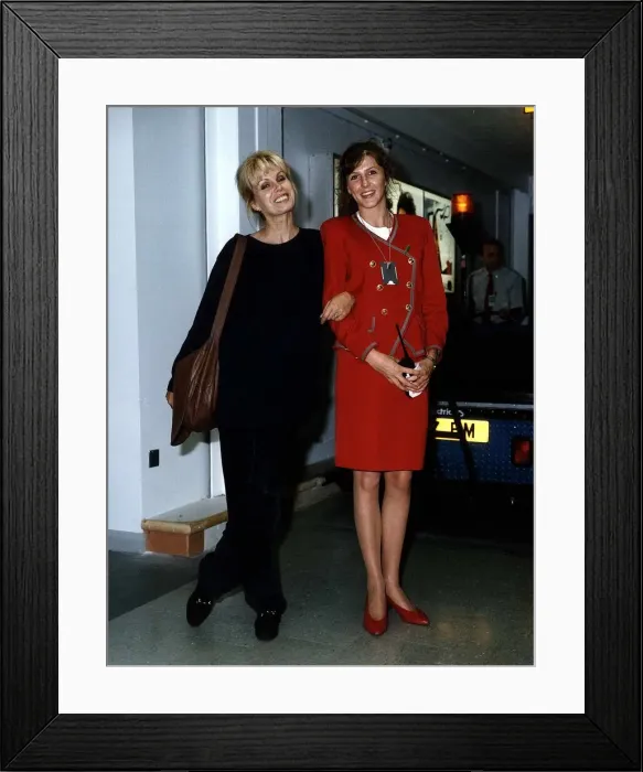 Framed Print : Joanna Lumley actress at Heathrow airport Framed Print : Joanna Lumley actress at Heathrow airport