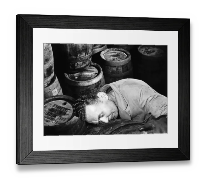 Framed Print : Fred Wycherley official smeller at a brewery in Wolverhampton Staffordshire checking for
