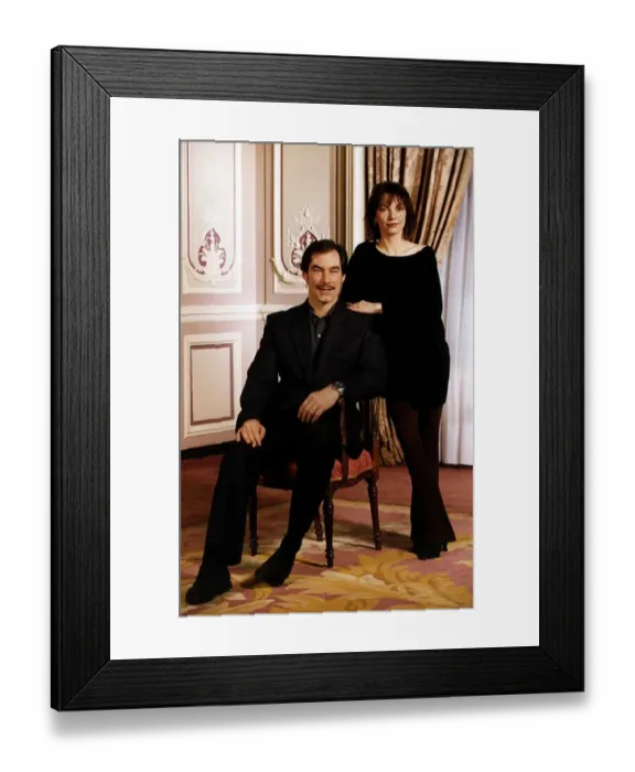 Framed Print : Joanne Whalley Kilmer Actress with Timothy Dalton who starred in the sequel to Gone with