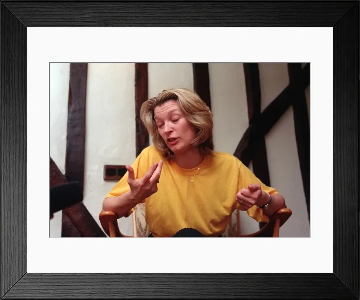 Framed Print : Gillian Taylforth Actress Eastenders TV soap star Framed Print : Gillian Taylforth Actress Eastenders TV soap star