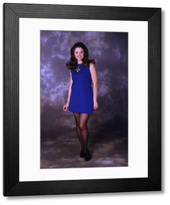 Framed Print : Julie Mullins Actress Who Starred In The Tv Programme Neighbours Framed Print : Julie Mullins Actress Who Starred In The Tv Programme Neighbours