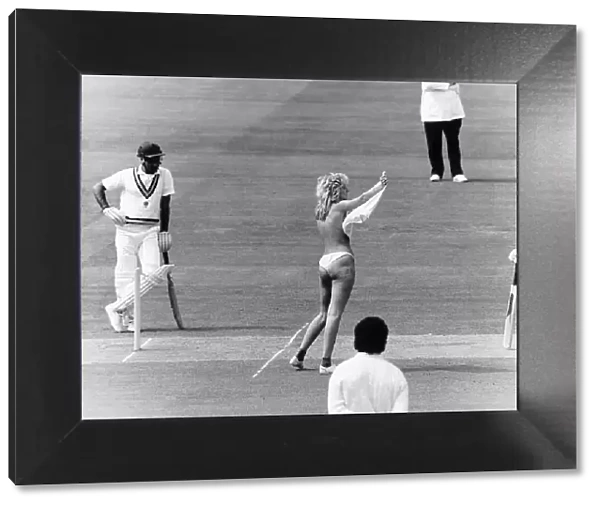 Streaker Ashley Summers England v India June 1986 runs on to the field at Lords