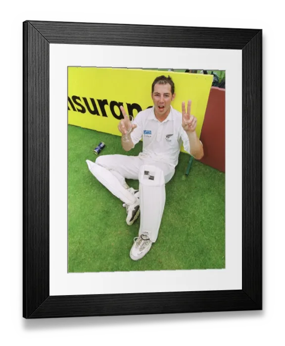 Framed Print : Adam Parore of new Zealand celebreates victory England v New Zealand Cricket 4th Framed Print : Adam Parore of new Zealand celebreates victory England v New Zealand Cricket 4th