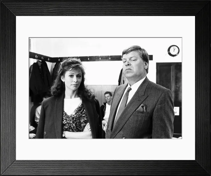 Framed Print : Warren Clarke actor- July 1989 dbase Framed Print : Warren Clarke actor- July 1989 dbase