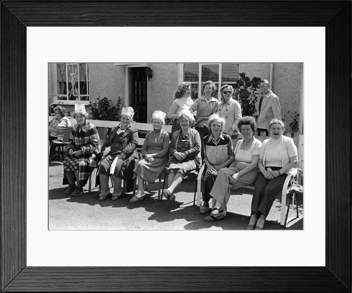 Framed Print : Royal Wedding Celebrations In Ulster July 1981 Pensioners enjoying the sunshine Framed Print : Royal Wedding Celebrations In Ulster July 1981 Pensioners enjoying the sunshine