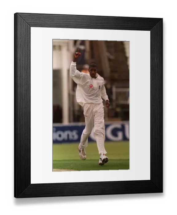 Framed Print : Alex Tudor Cricket England v New Zealand Ist Test July 1999 celebrates taking Framed Print : Alex Tudor Cricket England v New Zealand Ist Test July 1999 celebrates taking