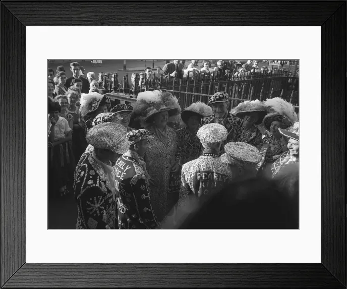 Framed Print : Pearly Kings and Queens Trafalgar Square London October 1958 Pearly King and Queen