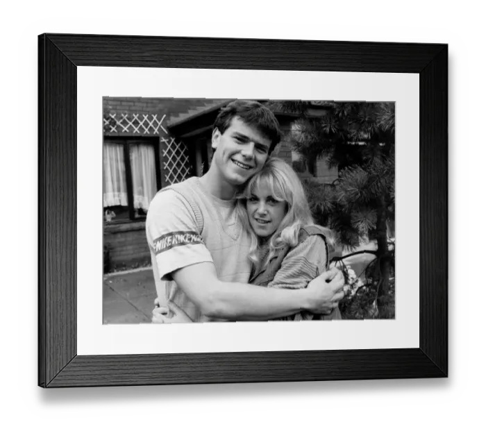 Framed Print : Simon O Brien as Damon and Valerie Blake as Gail in 1986 from Brookside TV programme Framed Print : Simon O Brien as Damon and Valerie Blake as Gail in 1986 from Brookside TV programme