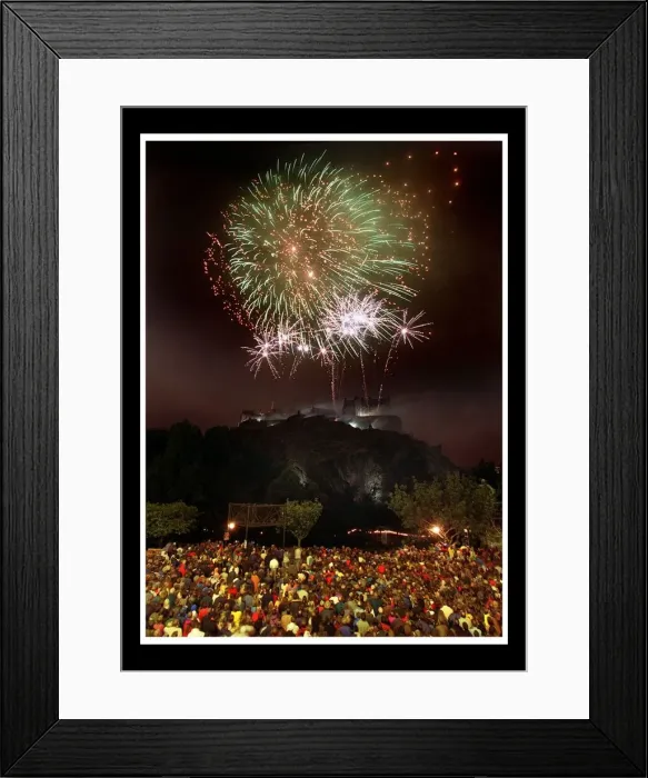 Framed Print : Edinburgh Festival Fireworks display September 1998 Framed Print : Edinburgh Festival Fireworks display September 1998