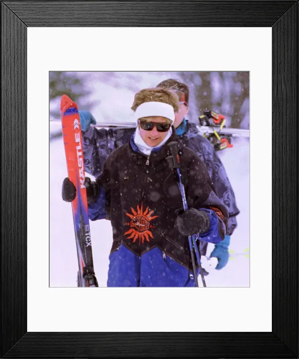 Framed Print : Diana Princess of Wales, wearing a headband while ski-ing on holiday in Lech, Austria Framed Print : Diana Princess of Wales, wearing a headband while ski-ing on holiday in Lech, Austria