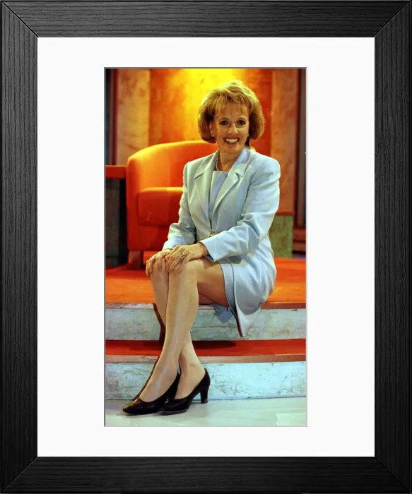 Framed Print : Esther Rantzen TV Presenter February 1999 A©mirrorpix Framed Print : Esther Rantzen TV Presenter February 1999 A©mirrorpix