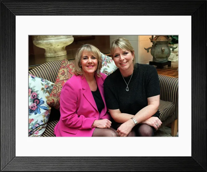 Framed Print : Fern Britton TV presenter with Nina Myskow October 1998 For Nina Myskow Framed Print : Fern Britton TV presenter with Nina Myskow October 1998 For Nina Myskow
