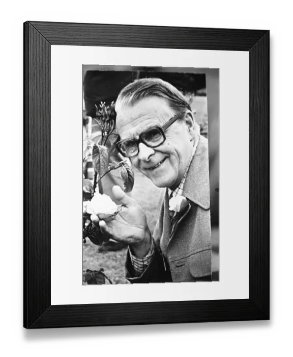 Framed Print : Annual Rose Trials Belfast Northern Ireland July 1980 Celebrities connected with Framed Print : Annual Rose Trials Belfast Northern Ireland July 1980 Celebrities connected with
