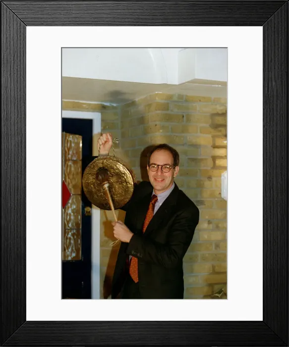 Framed Print : Lloyd Grossman Chef / TV Presenter March 1998 Opening the Crest Show house Framed Print : Lloyd Grossman Chef / TV Presenter March 1998 Opening the Crest Show house
