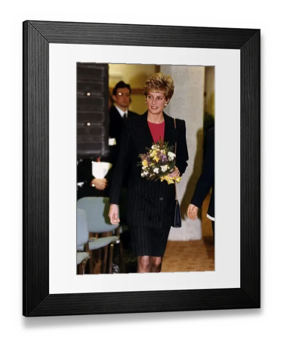 Framed Print : Diana, Princess of Wales today came face to face with a woman driven to killing her