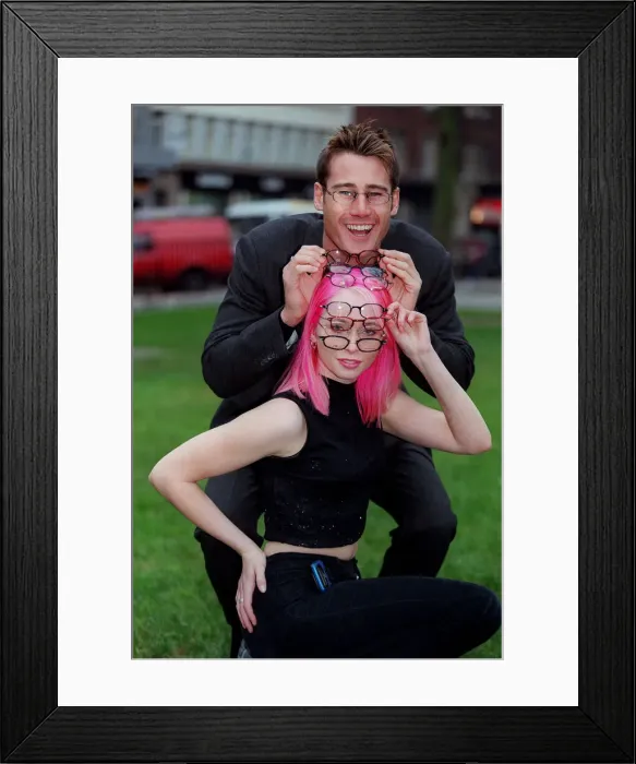 Framed Print : Tim Vincent TV Presenter December 1998 With Karen Mathers who has been chosen as