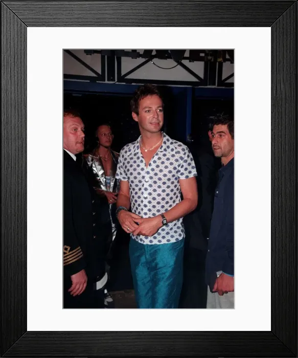 Framed Print : Julian Clary Comedian / TV Presenter August 1998 Arriving at Heaven nightclub in Framed Print : Julian Clary Comedian / TV Presenter August 1998 Arriving at Heaven nightclub in