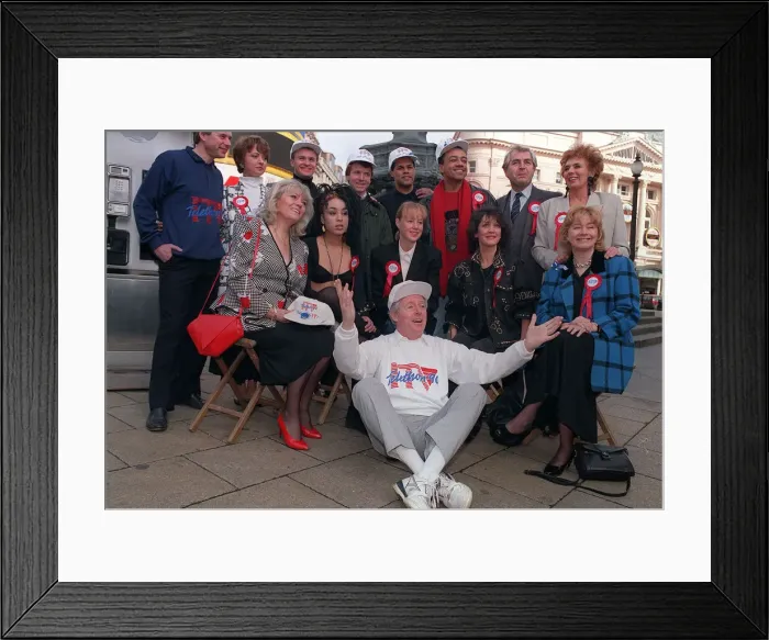 Framed Print : Michael Aspel TV Presenter hosts Telethon 1990 with other celebrities Framed Print : Michael Aspel TV Presenter hosts Telethon 1990 with other celebrities