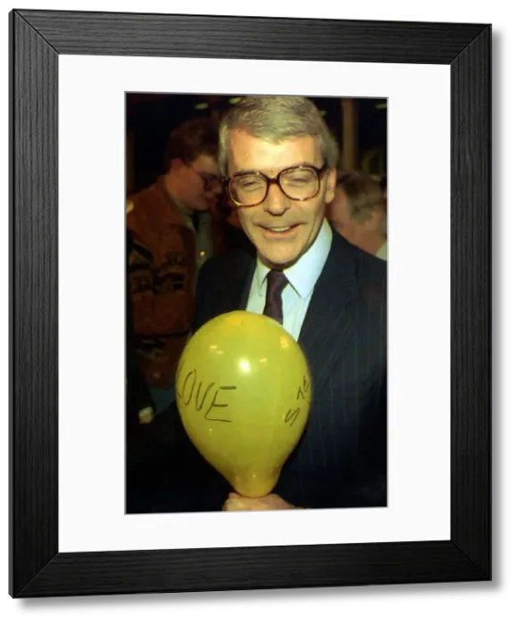 Framed Print : John Major at the Young Conservatives Confrence in Scarbrough 1991 Framed Print : John Major at the Young Conservatives Confrence in Scarbrough 1991