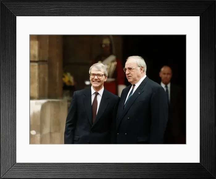 Framed Print : John Major with German premier Helmut Kohl at a summit meeting, July 1991 Framed Print : John Major with German premier Helmut Kohl at a summit meeting, July 1991