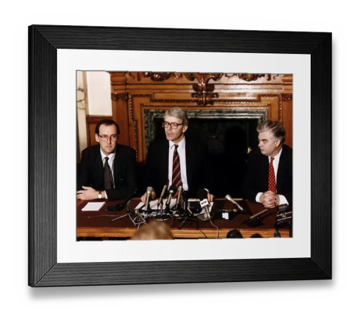 Framed Print : John Major Conservative MP politician at a press conference to launch his challenge for Framed Print : John Major Conservative MP politician at a press conference to launch his challenge for