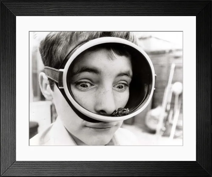 Framed Print : Keen swimmer Andy Gray always wanted to be a frogman and now he has achieved his ambition Framed Print : Keen swimmer Andy Gray always wanted to be a frogman and now he has achieved his ambition
