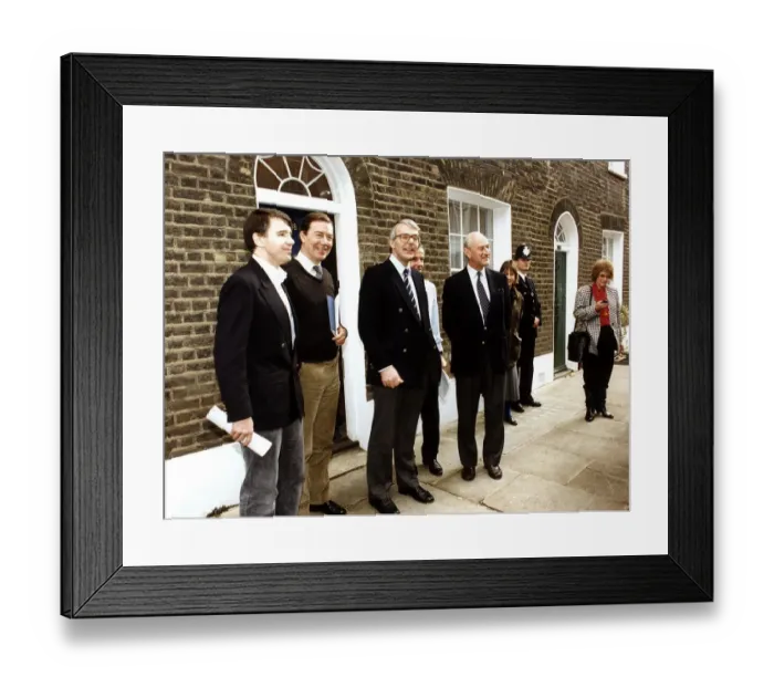 Framed Print : John Major outside his Leadership Campaign Headquarters in London 1990 Framed Print : John Major outside his Leadership Campaign Headquarters in London 1990