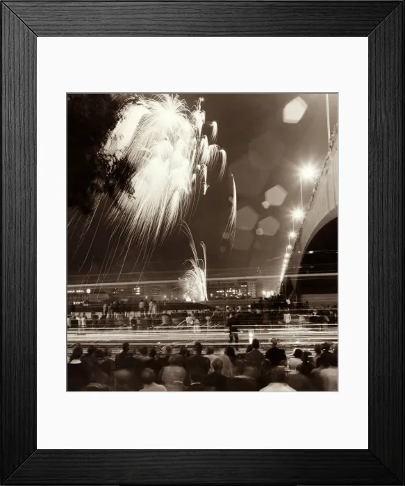 Framed Print : Three thousand pounds of fireworks display over the River Thames as part of the City of Framed Print : Three thousand pounds of fireworks display over the River Thames as part of the City of