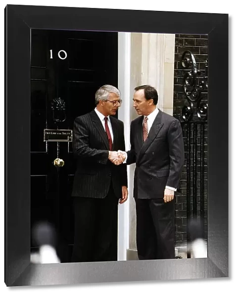 Paul Keating Australian Prime Minister shakes hands with British Prime Minister John