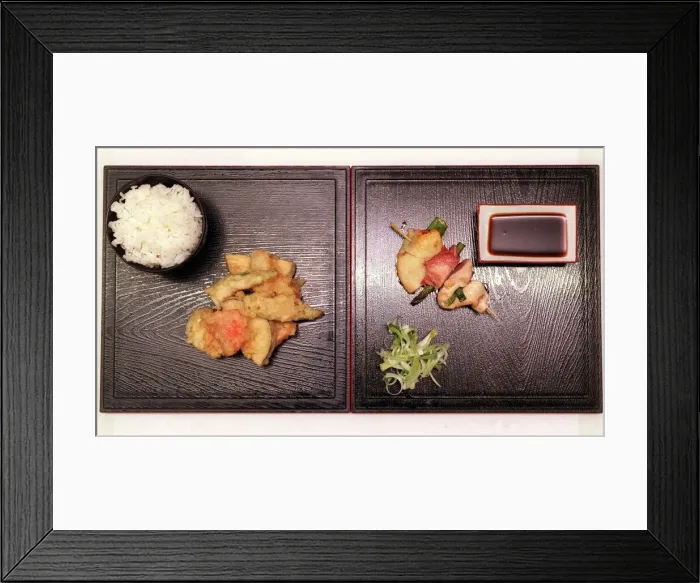 Framed Print : Japanese Food January 1998 Mo Jo Restaurant in Glasgow Framed Print : Japanese Food January 1998 Mo Jo Restaurant in Glasgow