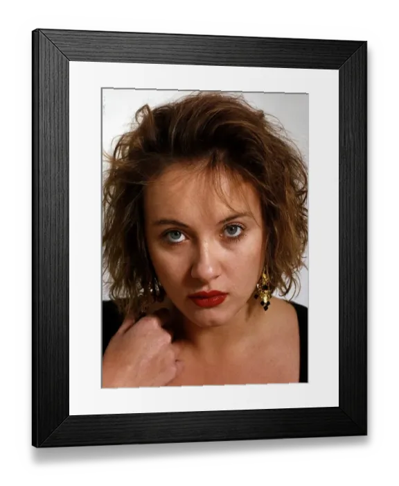 Framed Print : Hilary Welles actress from Bread TV series November 1989 Framed Print : Hilary Welles actress from Bread TV series November 1989