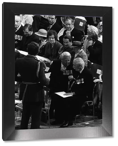 Edward Heath & Harold Macmillan attend a service in honour of Queen mother, July 1980