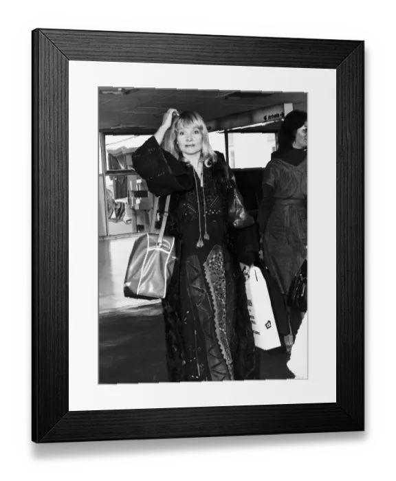 Framed Print : Diane Cilento actress flew into London from Australia after being fined in a Perth court Framed Print : Diane Cilento actress flew into London from Australia after being fined in a Perth court