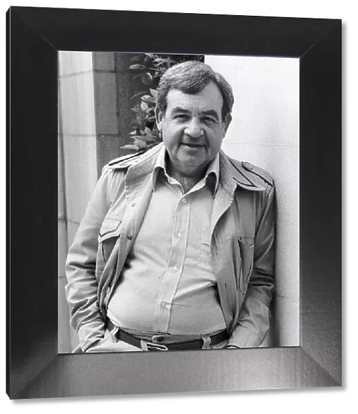 Tom Bosley Actor who plays the part of the father in the Television show THE FONZ Happy