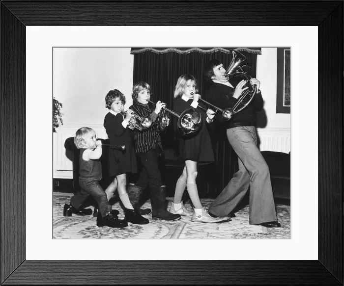 Framed Print : Roy Castle and family - November 1976 Entertainer Singer Actor Comedian
