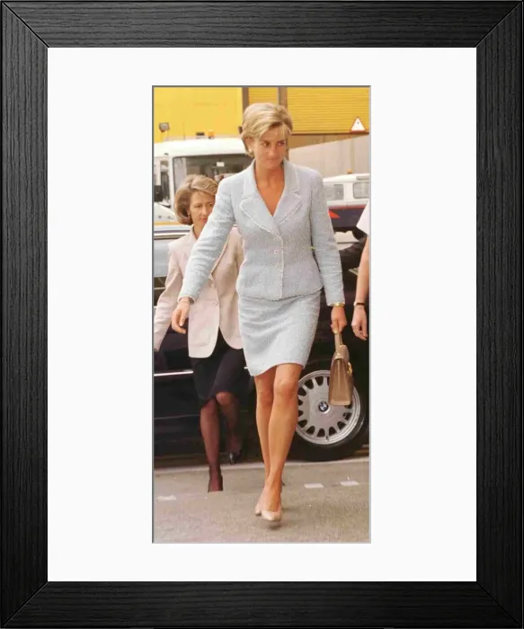 Framed Print : Princess Diana leaves Londons Heathrow Airport for Washington on the latest phase of Framed Print : Princess Diana leaves Londons Heathrow Airport for Washington on the latest phase of