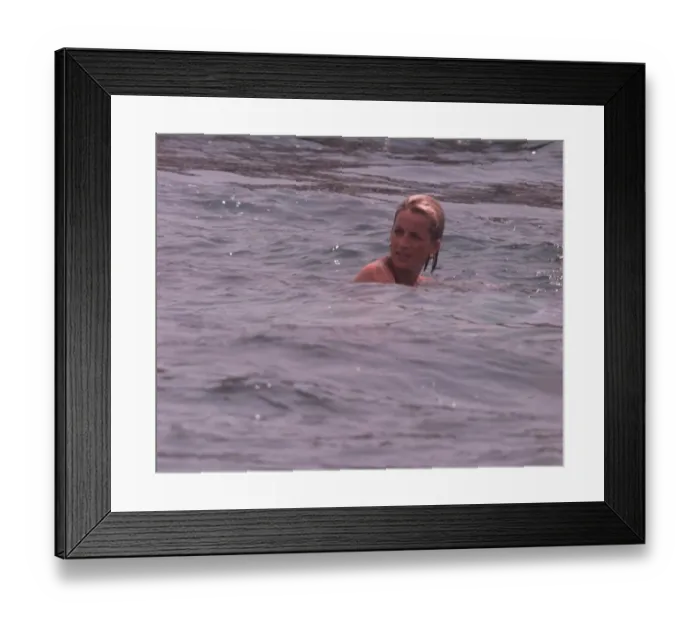 Framed Print : Diana, Princess of Wales on holiday in St Tropez in the South of France as the guest of Framed Print : Diana, Princess of Wales on holiday in St Tropez in the South of France as the guest of
